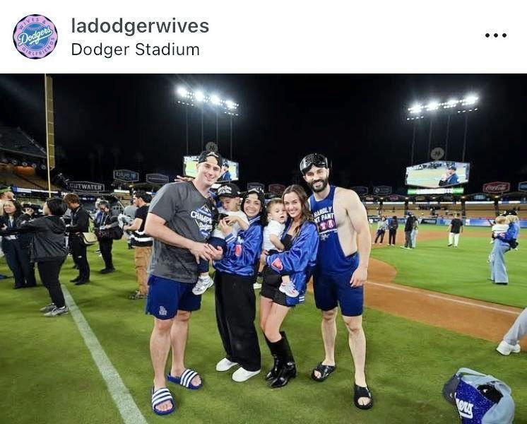 　ドジャース奥さま会の公式インスタグラム＠ｌａｄｏｄｇｅｒｗｉｖｅｓ（１０月１９日付）より
