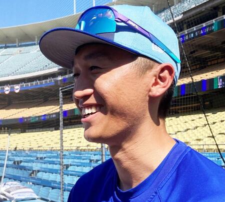 【写真】ブルージェイズには元日本ハム戦士が！美人妻とＷＳ進出祝う２ショ