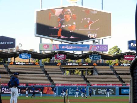 「優勝したら朗希を踊らせる」ロハスが公言　「投げる時に顔の高さまで脚を上げられるんだから」