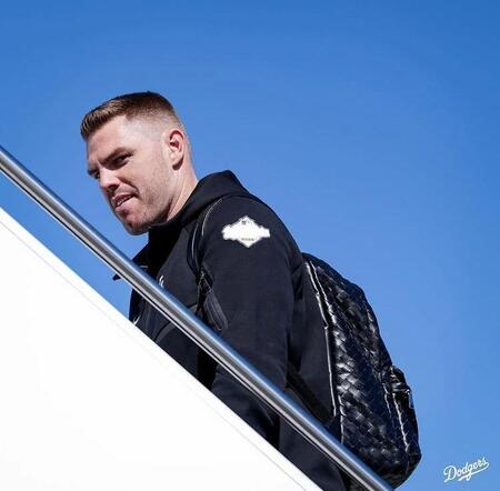 　トロントへ向かうフリーマン（ロサンゼルス・ドジャース提供）