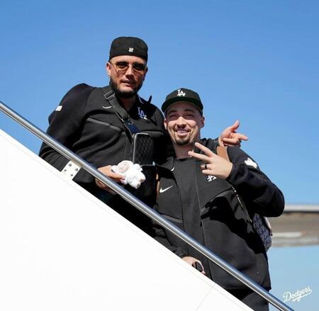 【写真】ドジャース ロハスが手にした激カワ逸品にファン反響「ラブブ持ってる」「めっちゃかわいい」ベテランはトレンドに敏感?米国で爆発的な人気