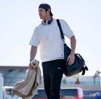 　トロントへ向かう大谷翔平（ロサンゼルス・ドジャース提供）