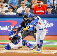 　２回、先制の中前適時打を放ったキケ・ヘルナンデス（ロサンゼルス・ドジャース提供）