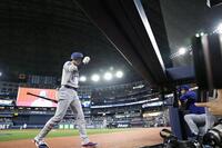 　ブルージェイズ戦の５回、見逃し三振に倒れたドジャース・大谷（共同）