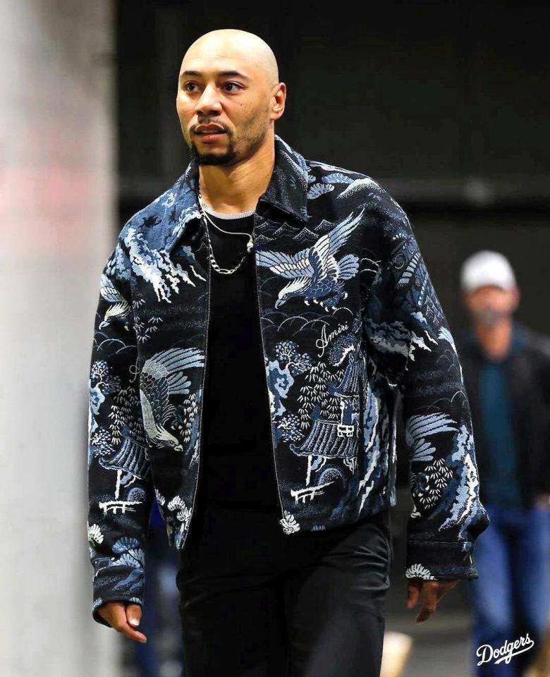 　球場入りするベッツ（ロサンゼルス・ドジャース提供）