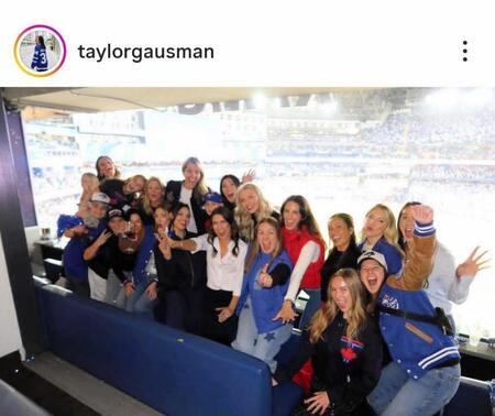 テイラー・ガウスマンさんのインスタグラム（＠ｔａｙｌｏｒｇａｕｓｍａｎ）から