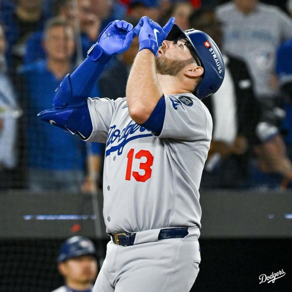 　追加点となるソロ本塁打を放ったマンシー（ロサンゼルス・ドジャース提供）