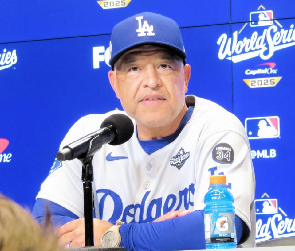 　試合後に会見したロバーツ監督（撮影・小林信行）