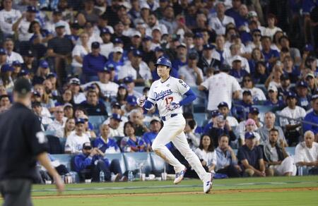 　ブルージェイズ戦の７回、二ゴロに倒れたドジャース・大谷（共同）