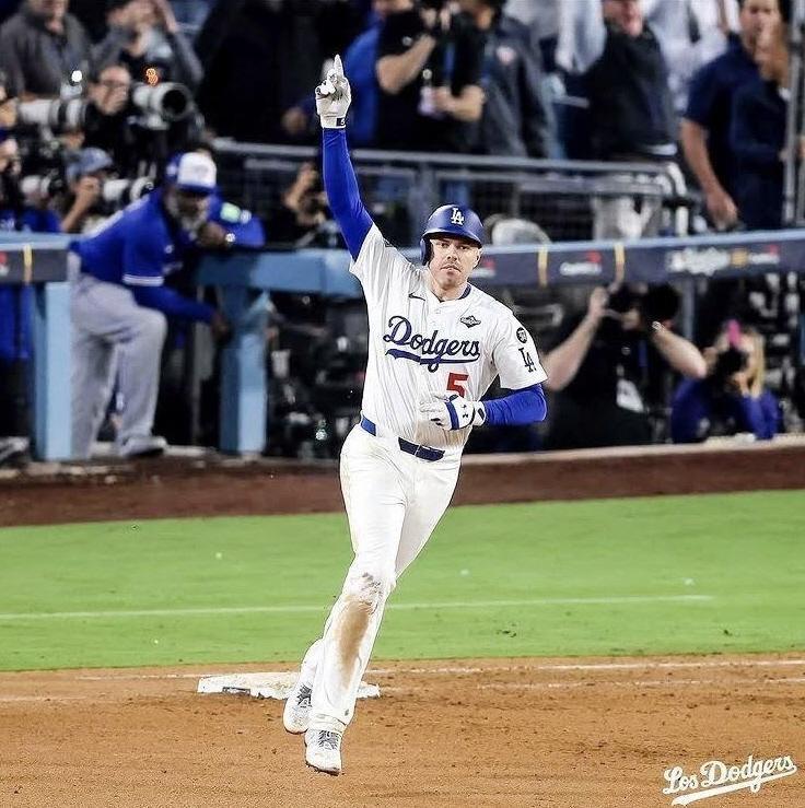 　サヨナラ本塁打を放ったフリーマン（ロサンゼルス・ドジャース提供）