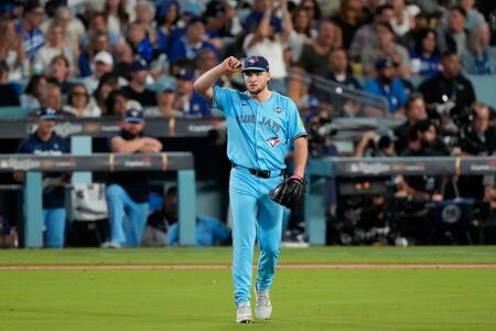 　７回、フリーマンから三振を奪ったイエサベージ（提供・ＡＰ／アフロ）