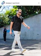 　球場入りするイエサベージ。ブルージェイズのインスタグラム（ｂｌｕｅｊａｙｓ）より