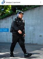 　球場入りするカーク。ブルージェイズのインスタグラム（ｂｌｕｅｊａｙｓ）より