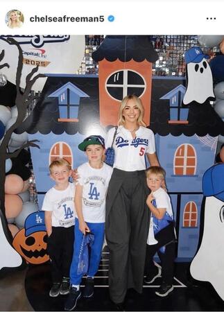 フリーマンの妻、チェルシーさんのインスタグラム（＠ｃｈｅｌｓｅａｆｒｅｅｍａｎ５）から