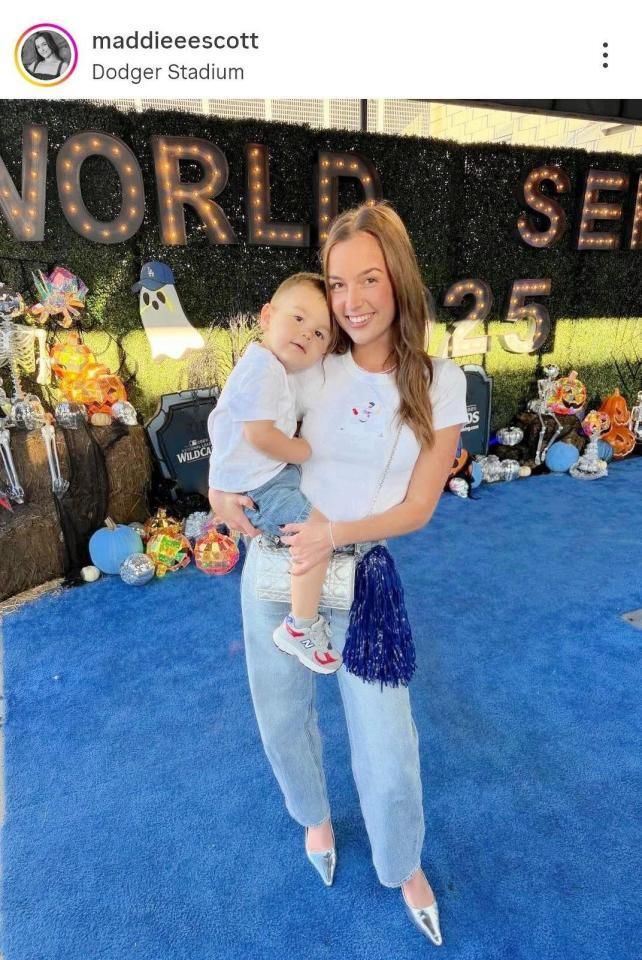 　スコット投手の妻マディーさんのインスタグラム＠ｍａｄｄｉｅｅｅｓｃｏｔｔより。本拠地ラストのＷＳ第５戦で（１０月３０日付）