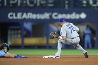 　９回、二走のバーガーが飛び出してしまい、併殺になり試合終了（写真：Imagn/ロイター/アフロ）