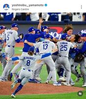 　山本由伸のインスタグラム（ｙｏｓｈｉｎｏｂｕ＿＿ｙａｍａｍｏｔｏ）より