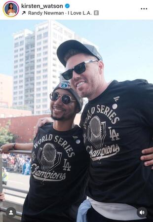 キアステン・ワトソンさんインスタグラム（ｋｉｒｓｔｅｎ＿ｗａｔｓｏｎ）より