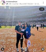 　エドマンの妻クリステンさんのインスタグラム＠ｋｒｉｓｔｅｎｅｄｍａｎ（１１月４日付）より