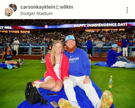 　クライン夫妻。カーソン夫人のインスタグラム＠ｃａｒｓｏｎｋａｙｋｌｅｉｎ（７月６日付）より