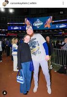 　クライン夫妻。カーソン夫人のインスタグラム＠ｃａｒｓｏｎｋａｙｋｌｅｉｎ（１１月４日付）より