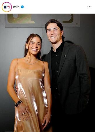 ＭＬＢ公式インスタグラム（ｍｌｂ）よりブライアン・ウー夫妻