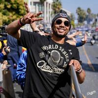 　優勝パレードに参加したベッツ＝３日（ロサンゼルス・ドジャース提供）