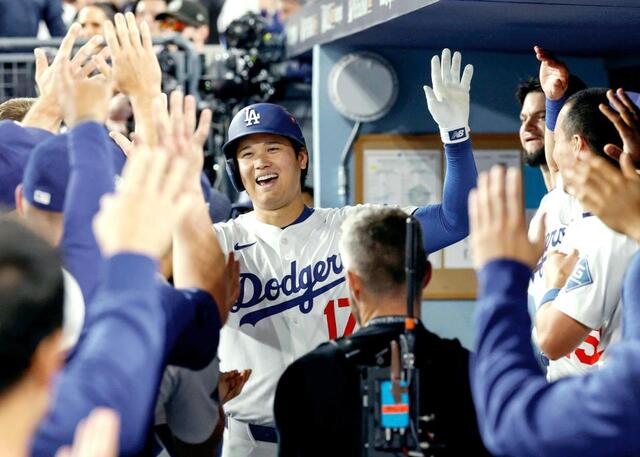 ドジャース リーグ優勝★大谷翔平 10奪三振３本塁打 ２刀流達成記念 プラーク ドジャース リーグ優勝☆大谷翔平 10奪三振3本塁打 2刀流達成記念