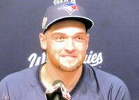 　ブルージェイズ・トレイ・イエサベージ