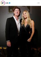 ＭＬＢ公式インスタグラム（ｍｌｂ）よりライアン・ペピオ夫妻