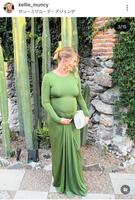 マンシー夫妻。ケリー夫人のインスタグラム＠ｋｅｌｌｉｅ＿ｍｕｎｃｙより