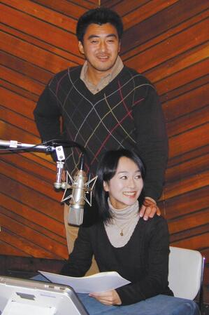 　夫婦そろって仕事初めに臨むドジャース・石井一と木佐彩子