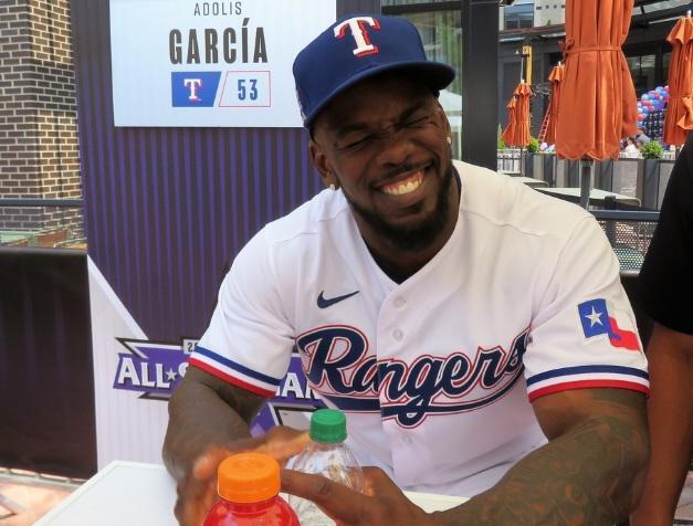 レンジャーズ、元巨人＆MLB141本塁打ガルシアを自由契約 正式