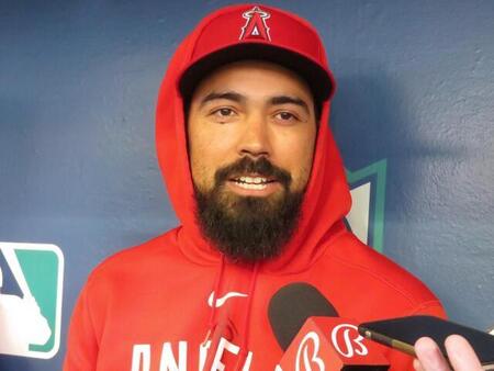 レンドン、来季５９億円契約バイアウトし引退の可能性　７年３８２億円の超大型契約もけがに泣く　今季年俸５９億円で全休　米報道「エンゼルスと協議」「引退する見込み」