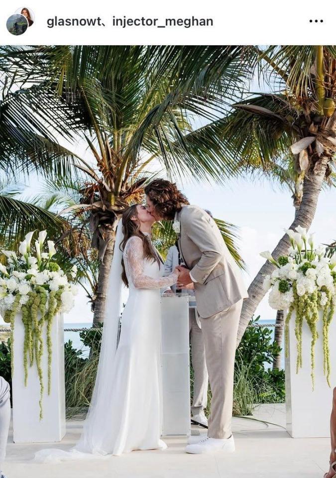 グラスノーのインスタグラム（ｇｌａｓｎｏｗｔ）より