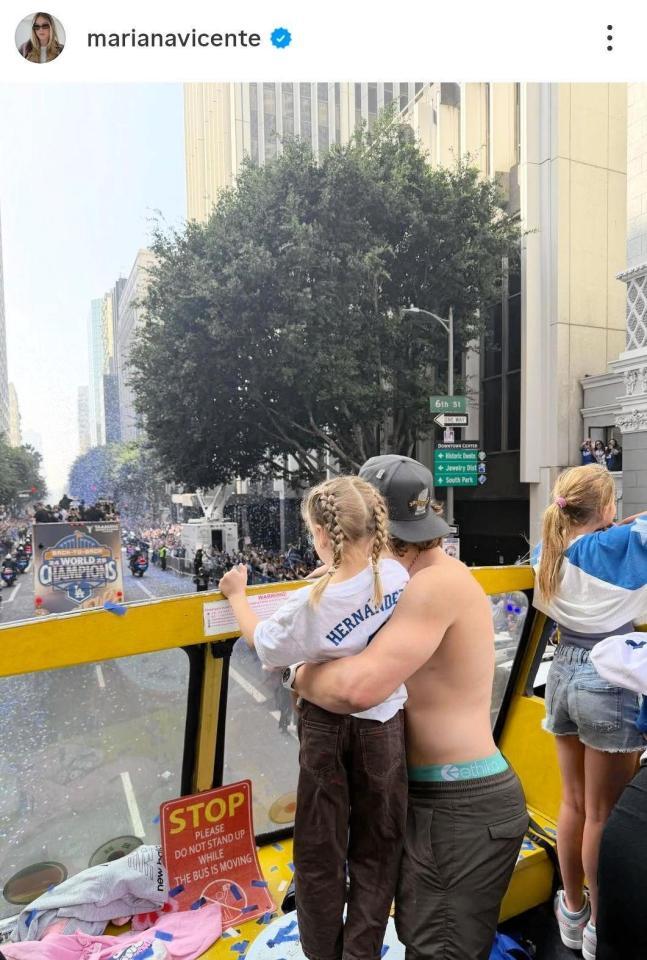 　キケの妻マリアナさんのインスタグラム＠ｍａｒｉａｎａｖｉｃｅｎｔｅ（１２月５日付）より