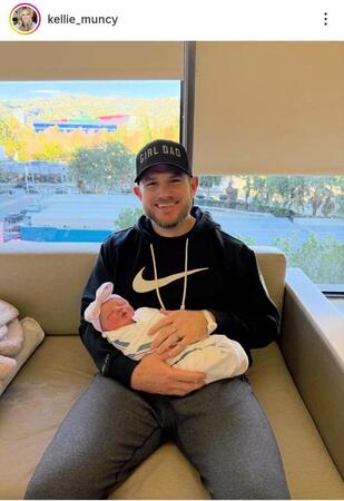 　マンシーのインスタグラム（ｍａｘｍｕｎｃｙ）より