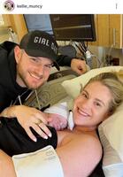 　マンシーの妻・ケリーさんのインスタグラム（ｋｅｌｌｉｅ＿ｍｕｎｃｙ）より