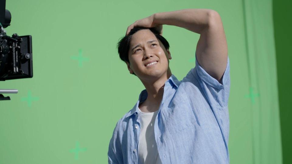 ＣＭの撮影に臨む大谷