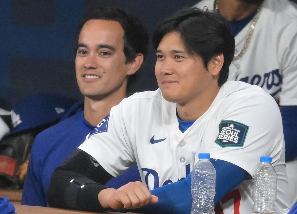 大谷翔平（右）とウィル・アイアトン氏