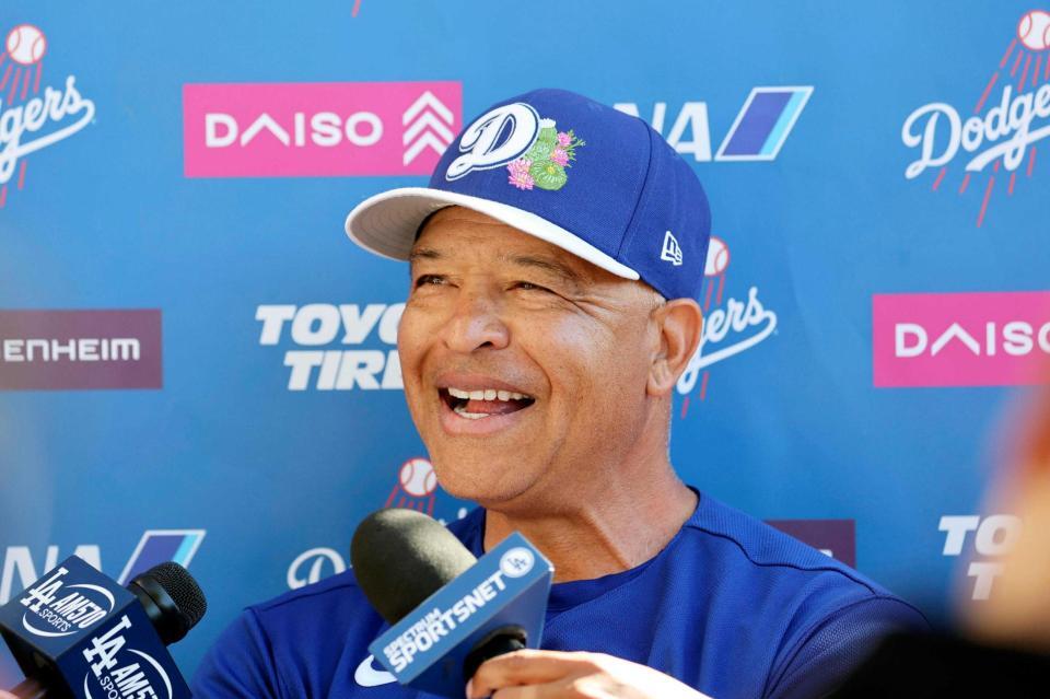 　ロバーツ監督（共同）