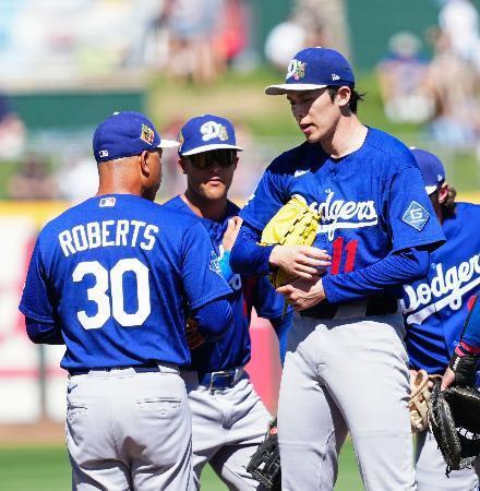 佐々木朗希 初回に満塁弾を浴びる