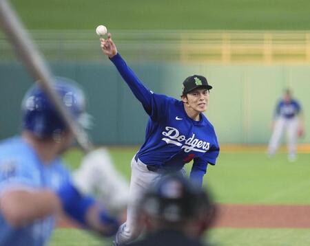 　ロイヤルズ戦に先発したドジャース・佐々木＝サプライズ（共同）
