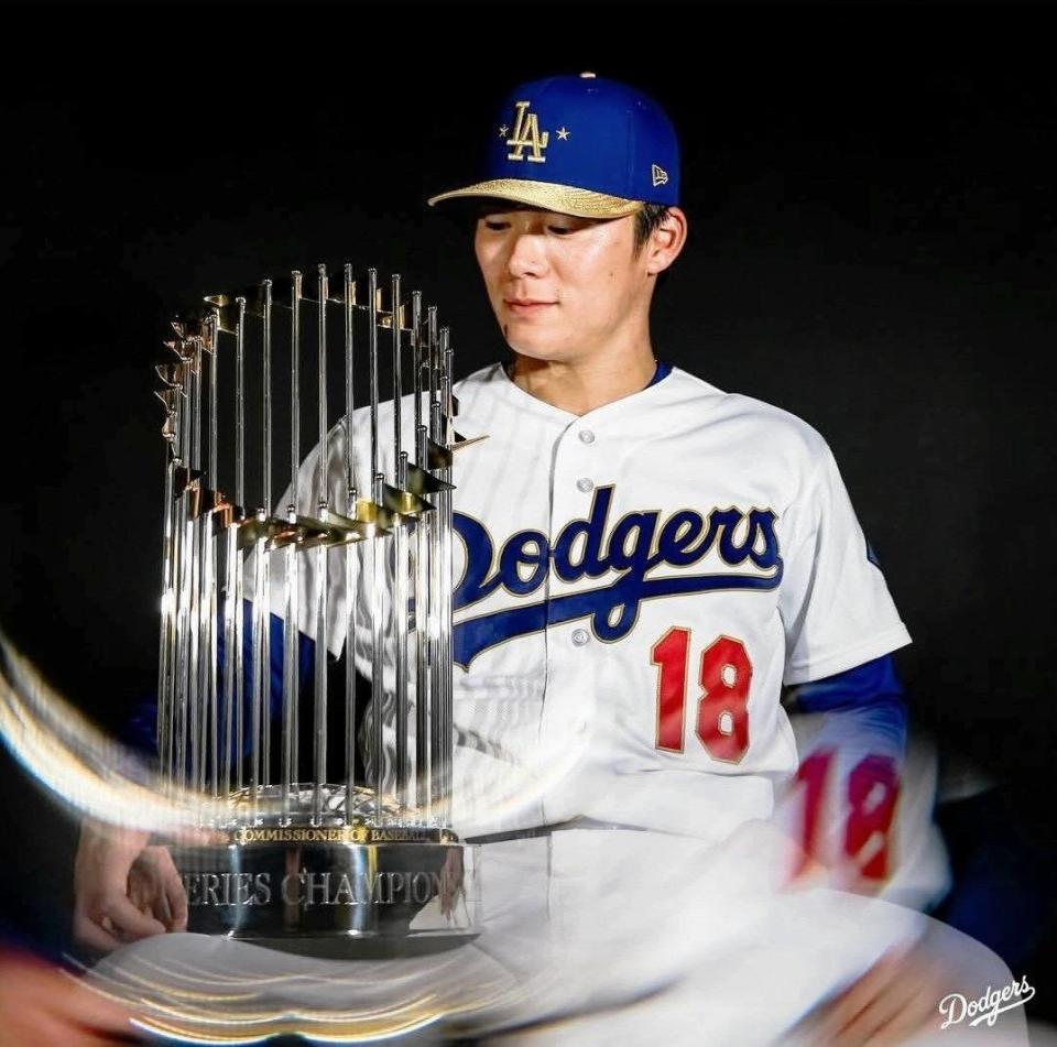 　ゴールドユニを身にまとった山本（ロサンゼルス・ドジャース提供）