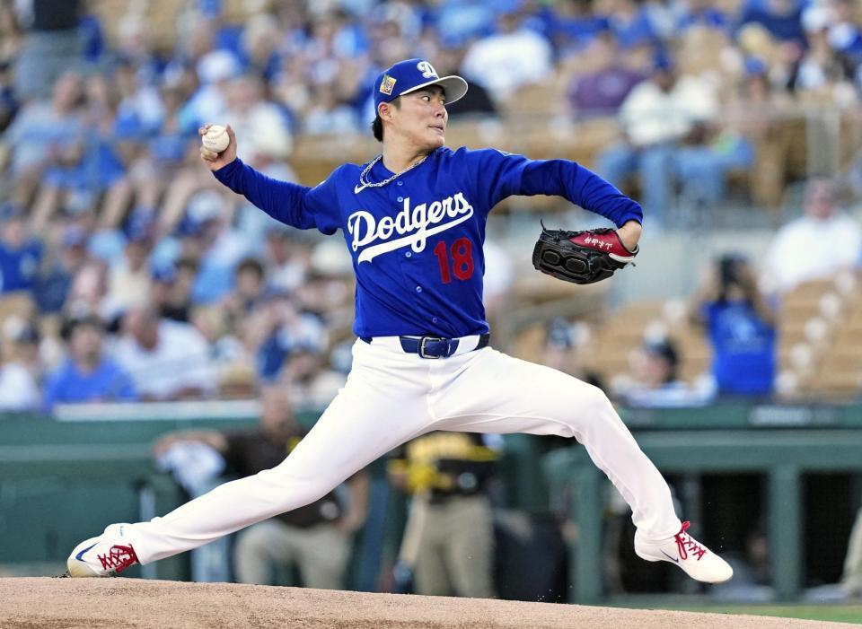 　パドレス戦に先発したドジャース・山本＝グレンデール（共同）