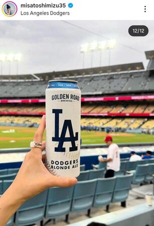 夫婦でドジャースタジアムへ。２５年９月２１日付の清水みさとのインスタグラム＠ｍｉｓａｔｏｓｈｉｍｉｚｕ３５より