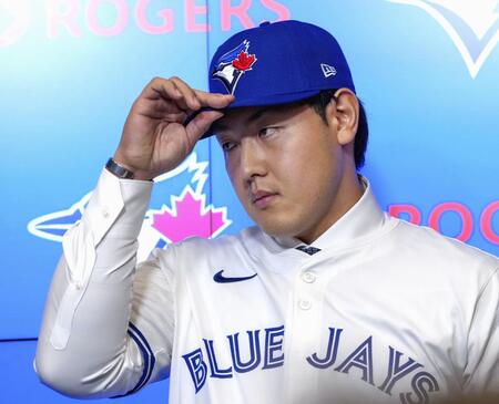 岡本和真、メジャー初本塁打＆３戦連続安打　開幕３連勝に貢献　右中間へ１２８メートル弾　地元局実況驚嘆「逆方向へすごいパワーだ」