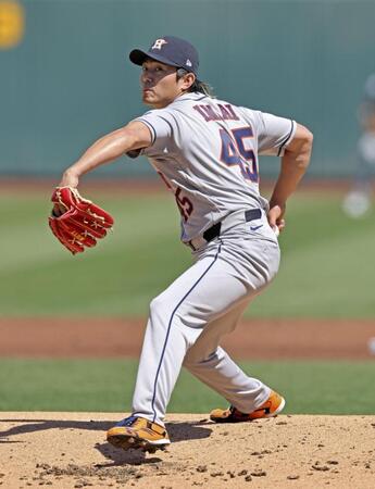 　アスレチックス戦に先発し、５回２／３を投げ３安打無失点でメジャー初勝利を挙げたアストロズ・今井＝サクラメント（共同）