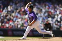 　フィリーズ戦に先発し、６回１失点で今季初勝利を挙げたロッキーズ・菅野＝デンバー（ゲッティ＝共同）