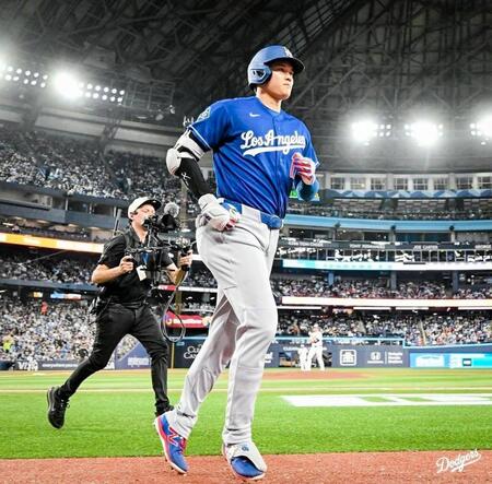 ６回、３号ソロを放った大谷（ロサンゼルス・ドジャース提供）